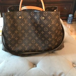 Louis Vuitton Monogram Montaigne